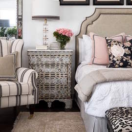 Mamluk Dynasty in Linen