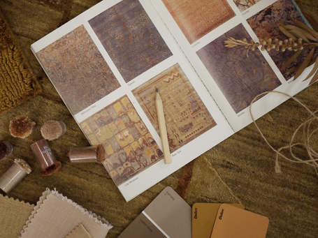 Metallics flat lay Banner